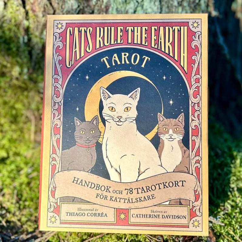 Cat Ruling Earth Cats Rule the Earth Tarot – tarotleken för kattälskare! – Tarotlandet