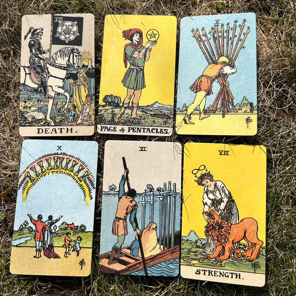 Smith-Waite Tarot Deck Borderless