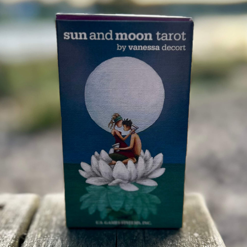 Sun and Moon Tarot