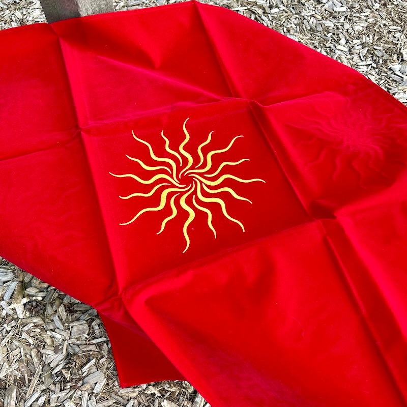 Tarotduk röd med sol