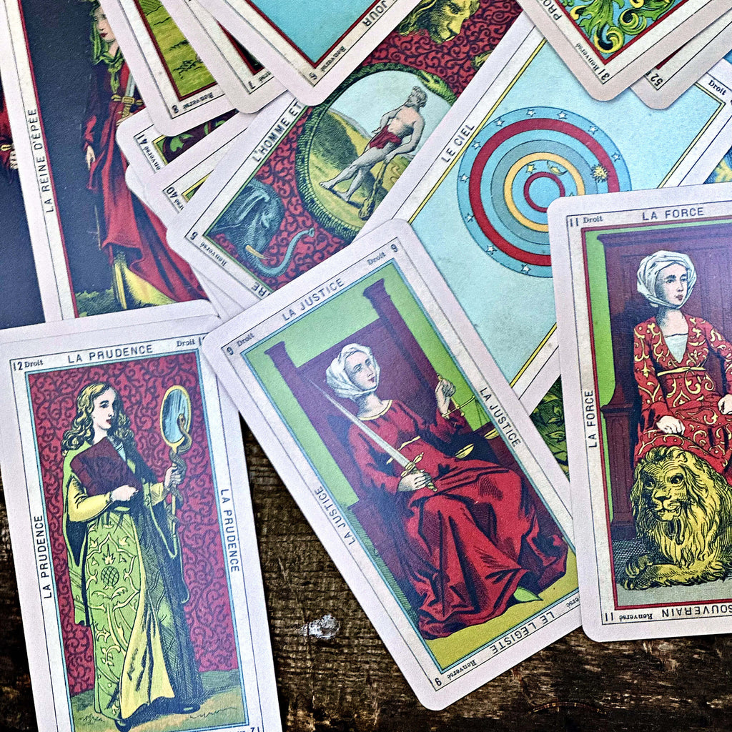 Etteilla Tarot: The Book of Thoth