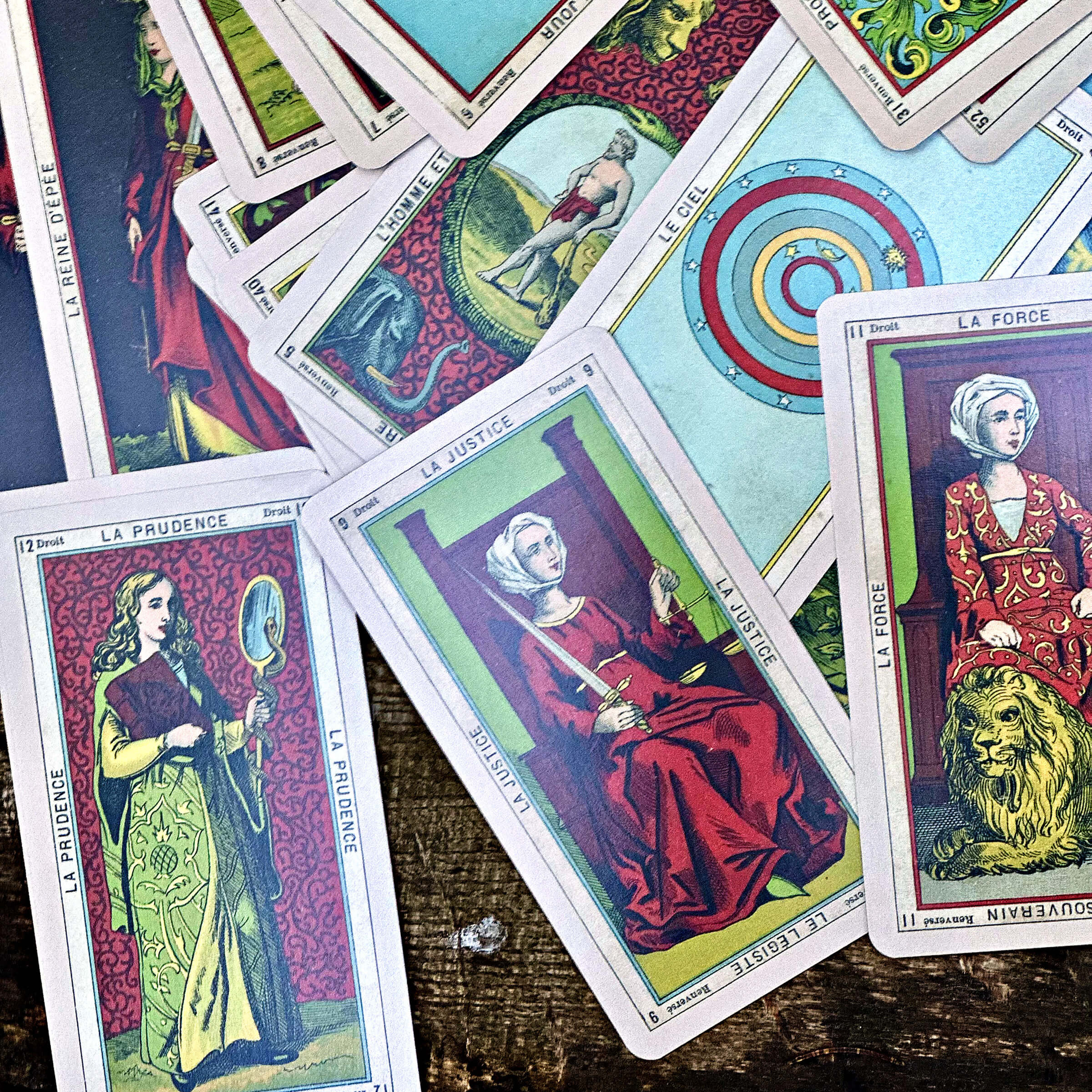 Etteilla Tarot: The Book of Thoth