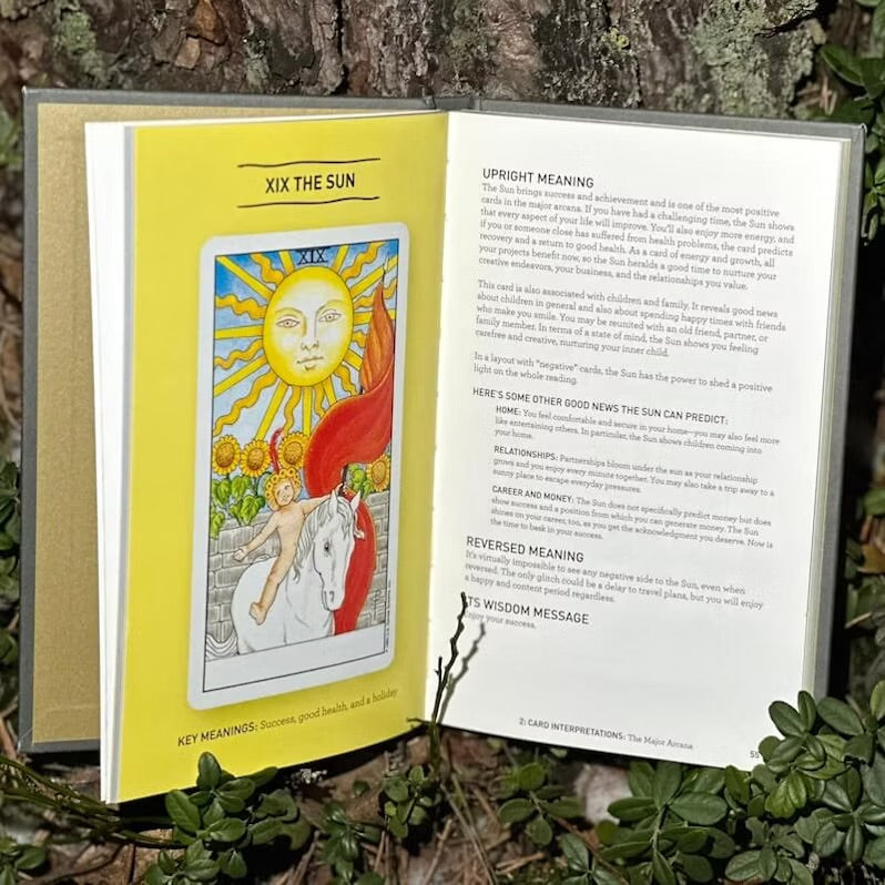The Tarot Companion: A Portable Guide to Reading the Cards for Yourself and Others