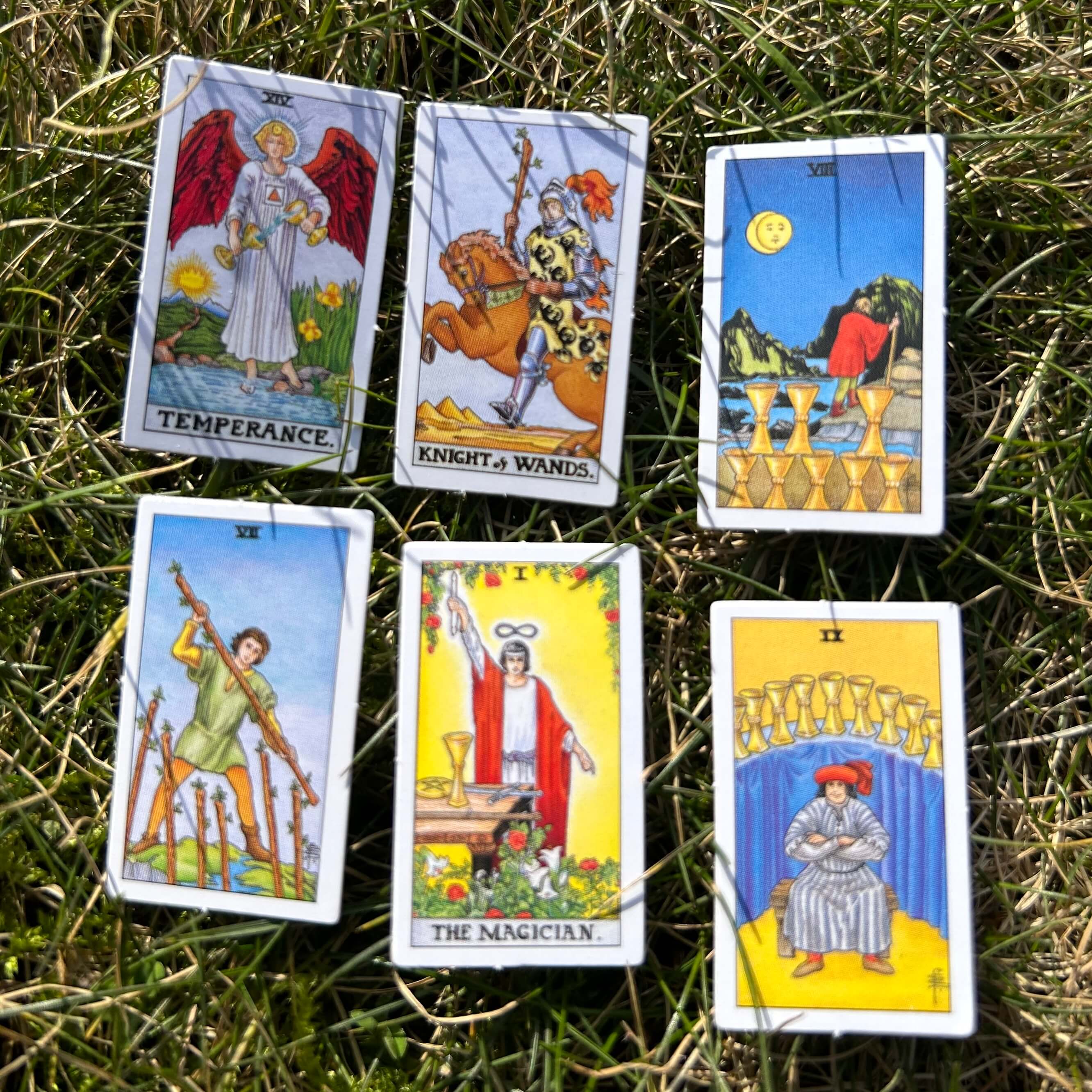 Tiny Universal Waite Tarot nyckelring
