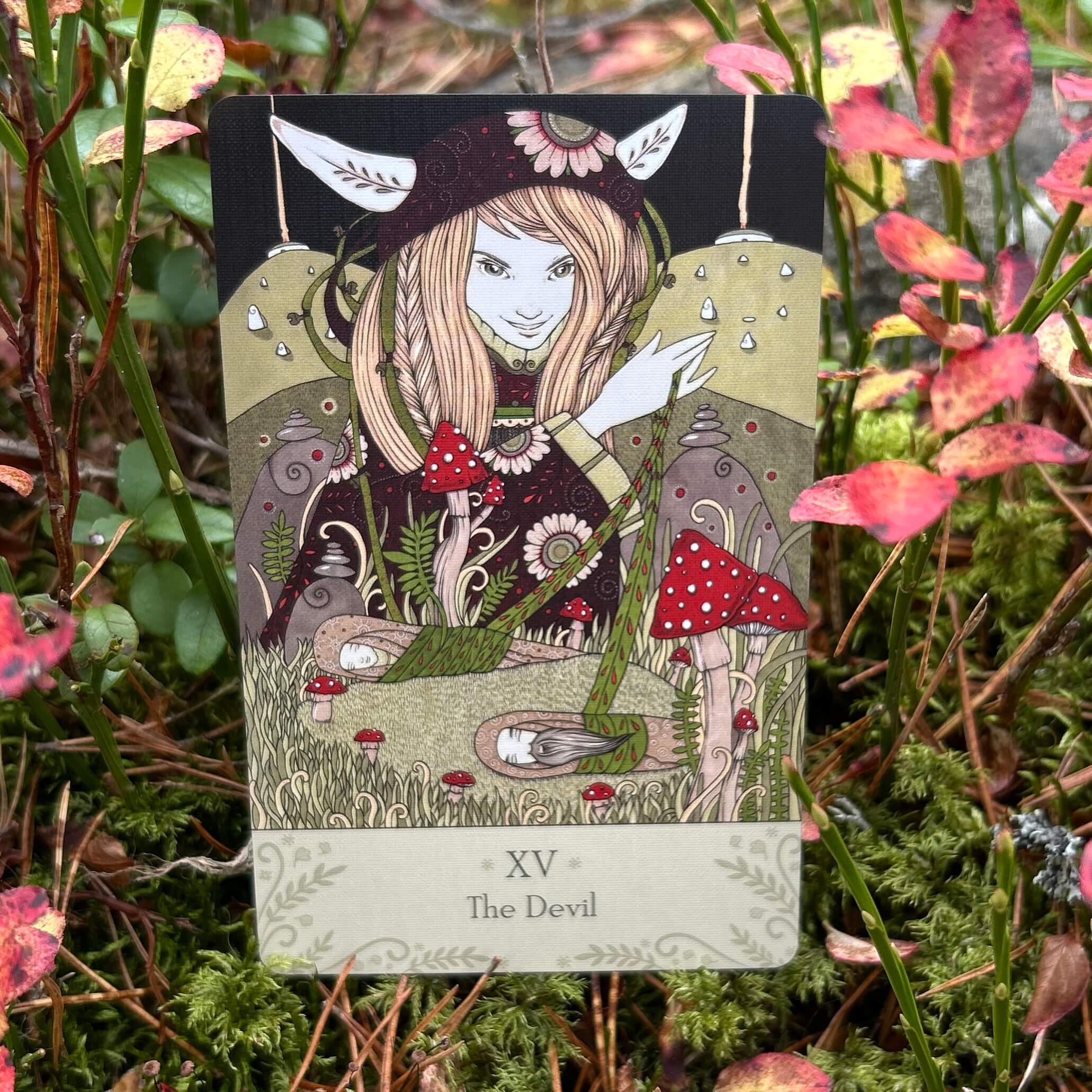 Universal Folk Tarot